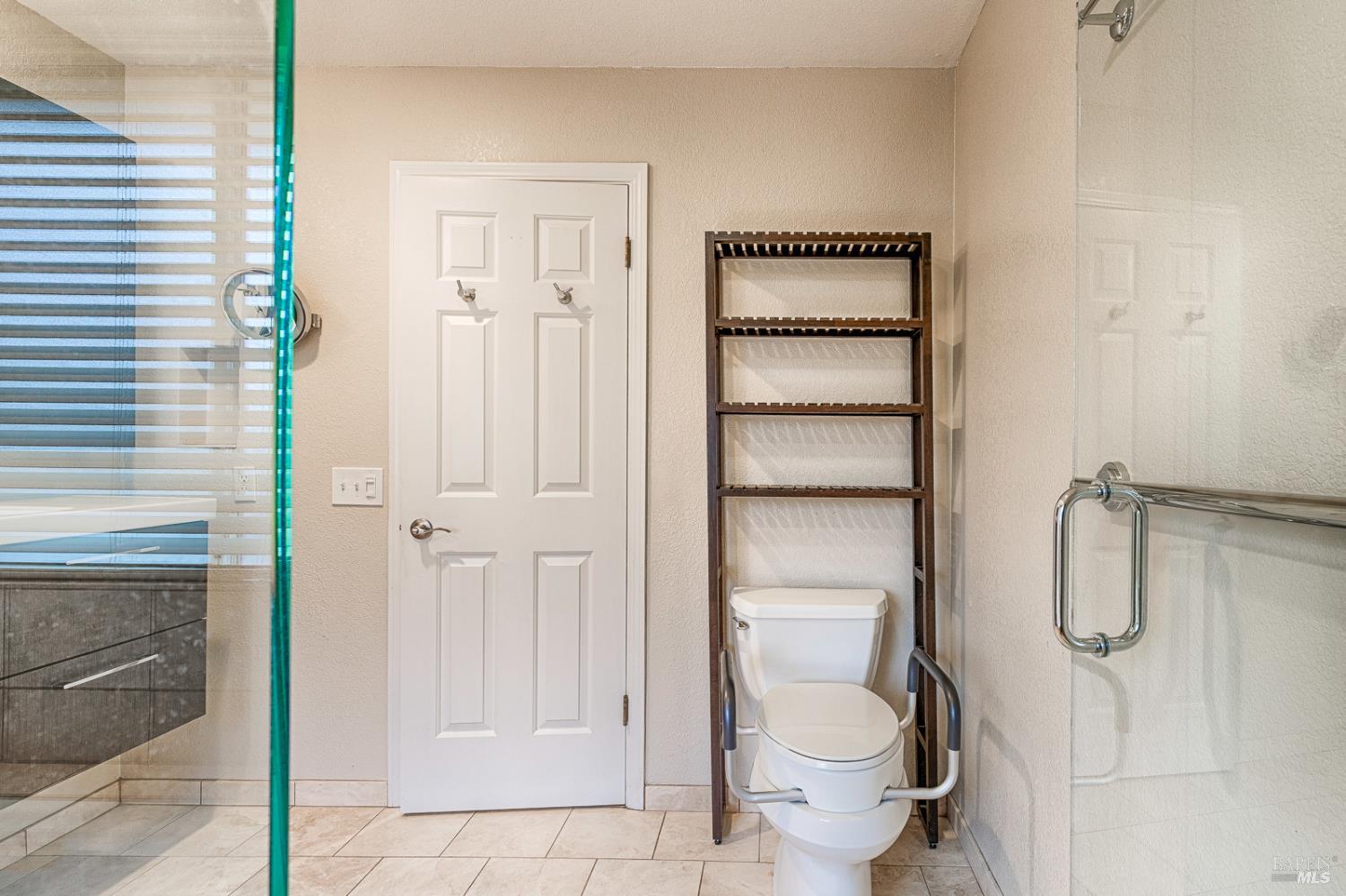 Detail Gallery Image 52 of 62 For 8151 Oakmont Dr, Santa Rosa,  CA 95409 - 3 Beds | 2 Baths