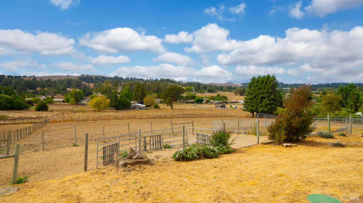 Detail Gallery Image 37 of 63 For 4385 Bodega Ave, Petaluma,  CA 94952 - 2 Beds | 1 Baths
