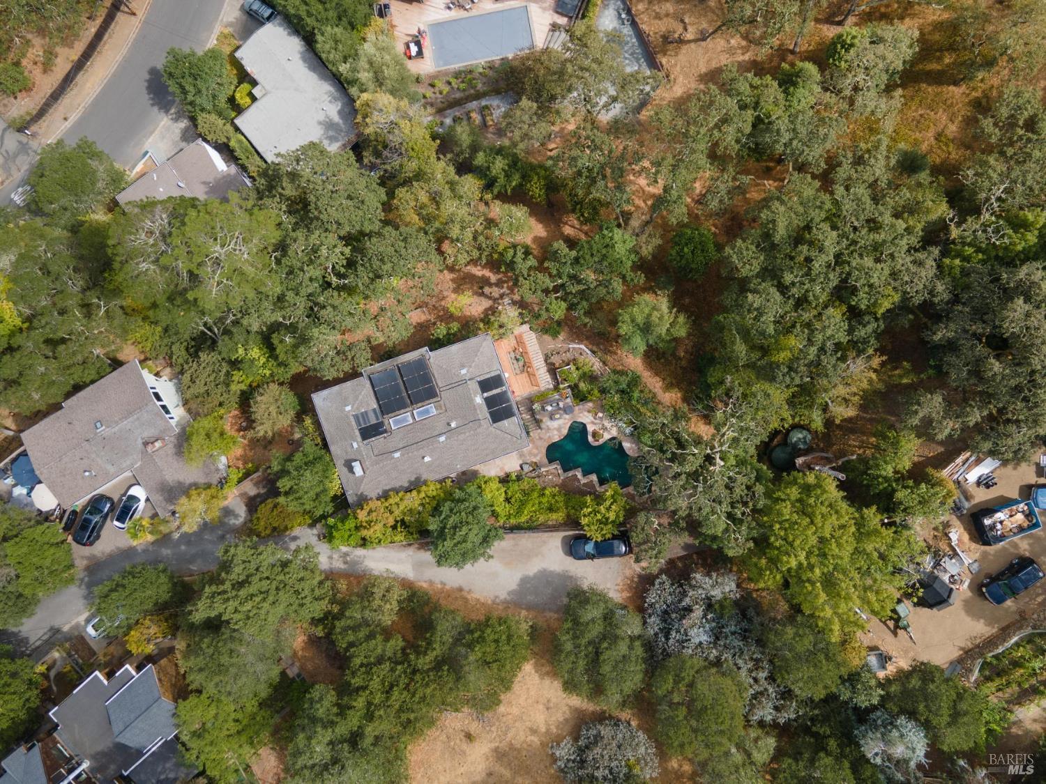 Detail Gallery Image 74 of 78 For 125 Oak Ave, San Anselmo,  CA 94960 - 5 Beds | 2/1 Baths
