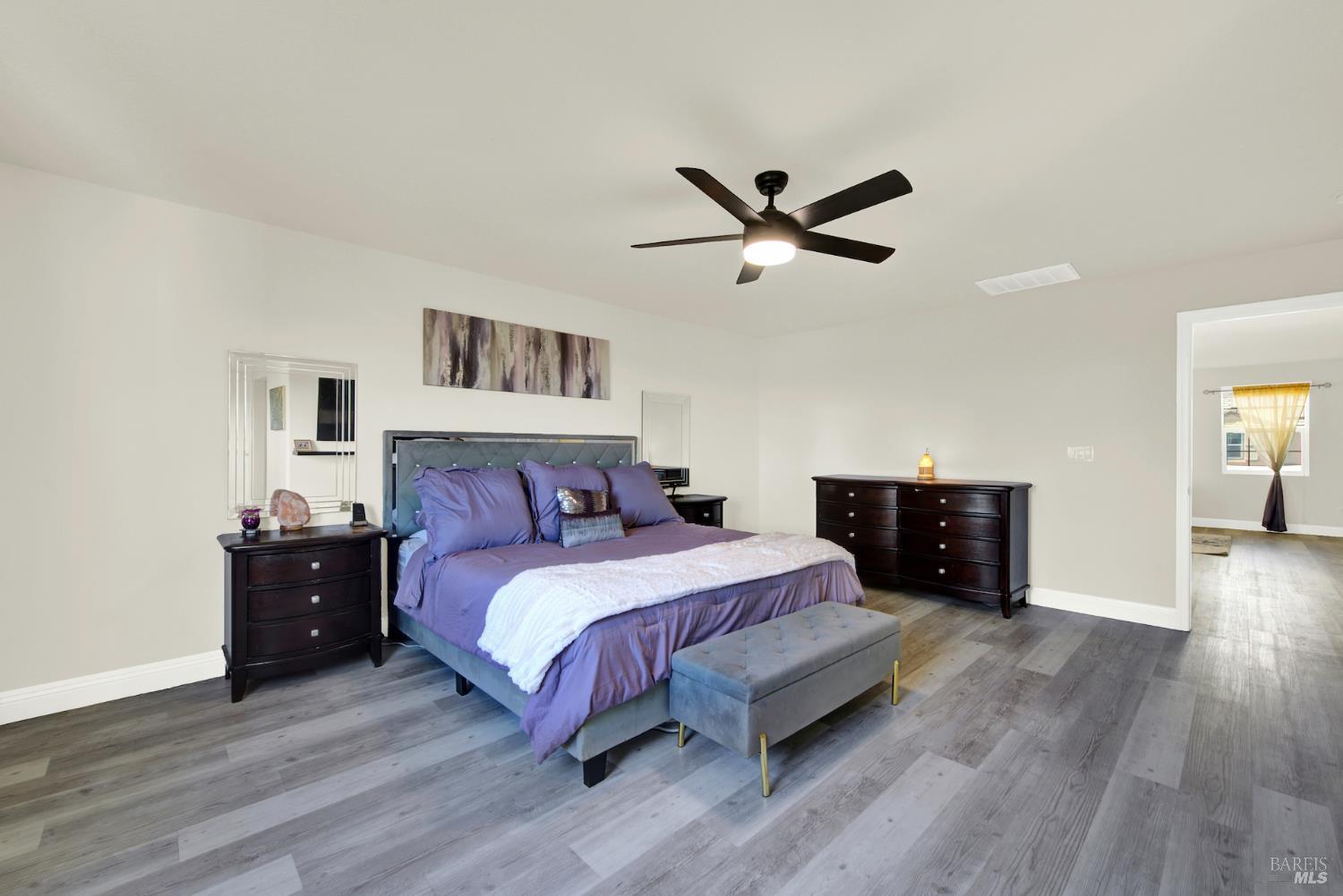 Detail Gallery Image 57 of 82 For 2437 Sanders Ln, Fairfield,  CA 94533 - 5 Beds | 4 Baths