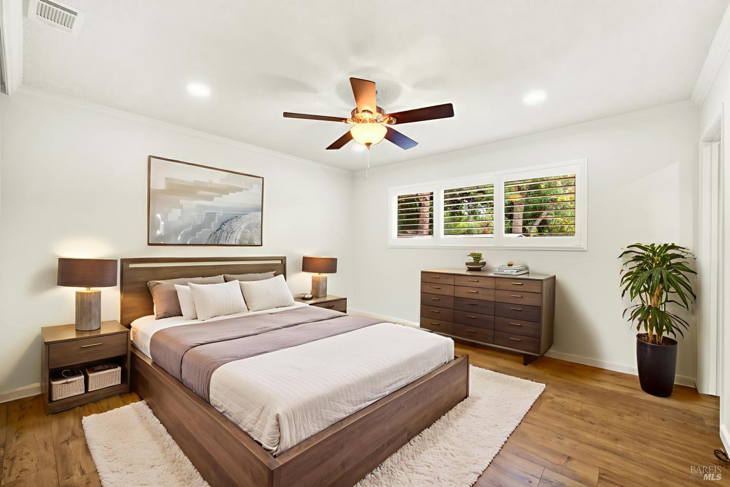 Detail Gallery Image 18 of 41 For 1121 Creekside Dr, Vacaville,  CA 95687 - 3 Beds | 2 Baths