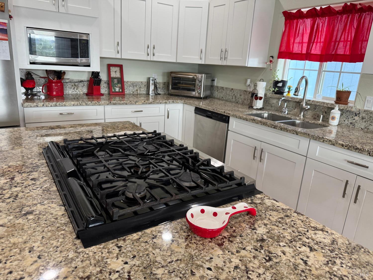 Detail Gallery Image 39 of 73 For 11921 Lakeshore Dr, Clearlake,  CA 95422 - 3 Beds | 2 Baths