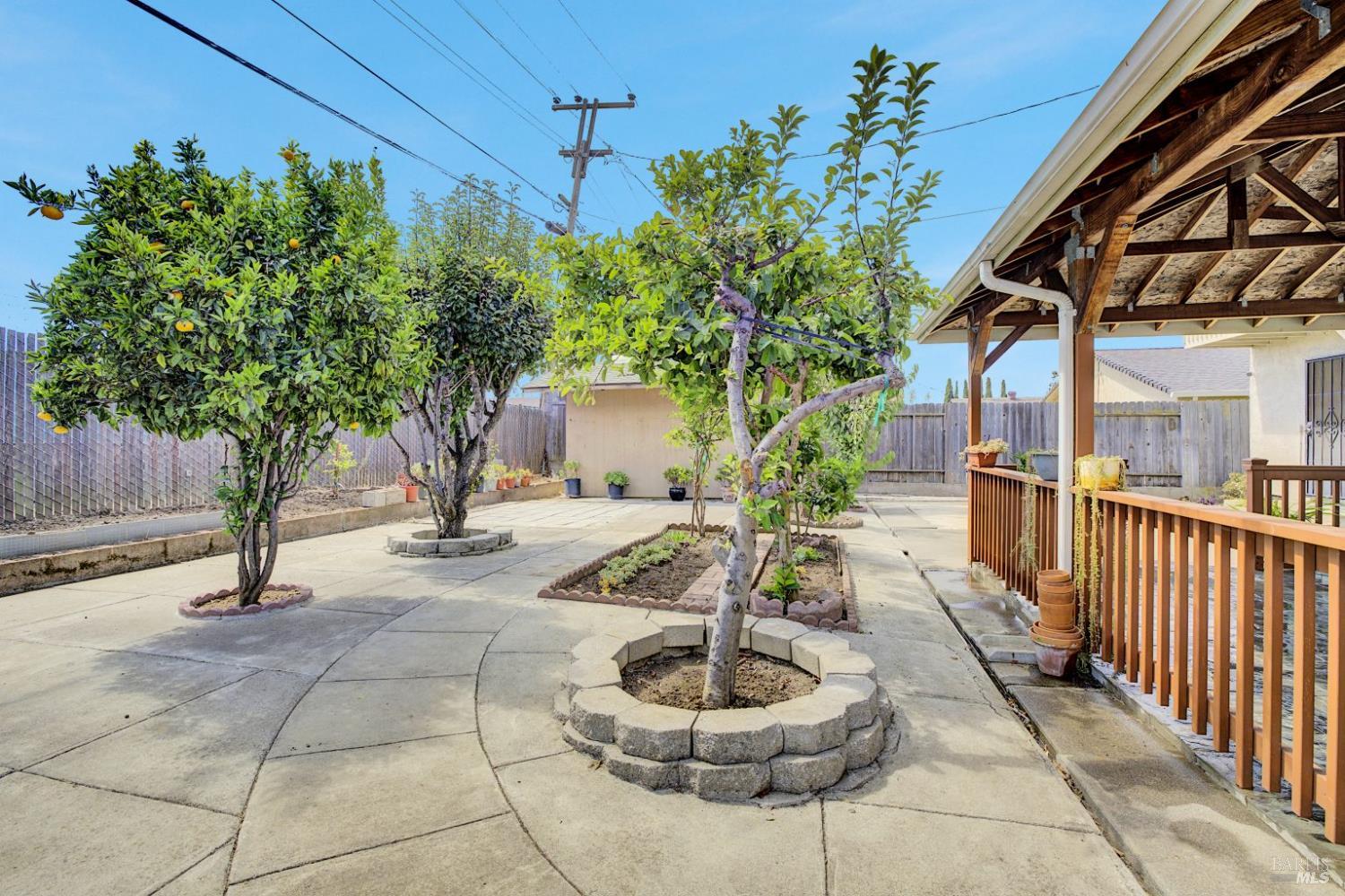 Detail Gallery Image 47 of 56 For 129 Violet Dr, Vallejo,  CA 94589 - 6 Beds | 4 Baths