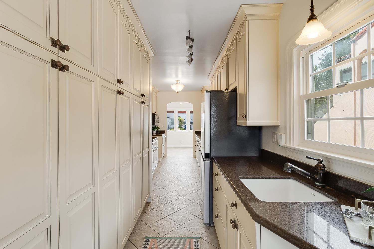 Detail Gallery Image 24 of 55 For 126 Carroll St, Vallejo,  CA 94590 - 4 Beds | 2 Baths