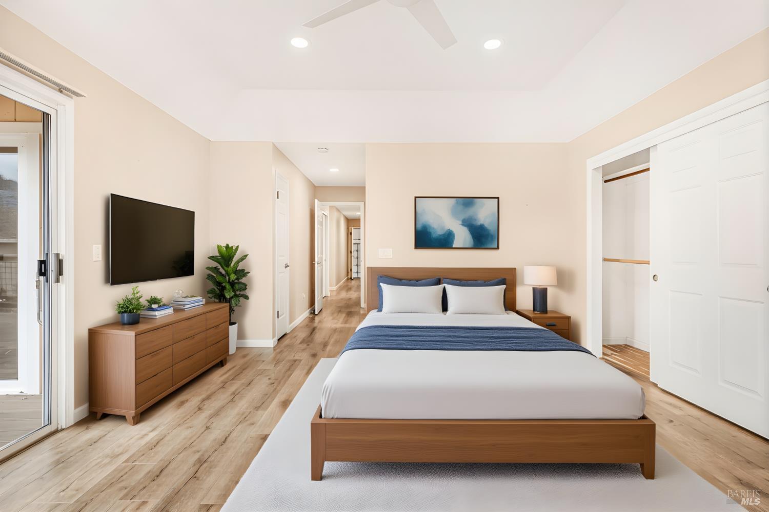 Detail Gallery Image 8 of 62 For 8151 Oakmont Dr, Santa Rosa,  CA 95409 - 3 Beds | 2 Baths