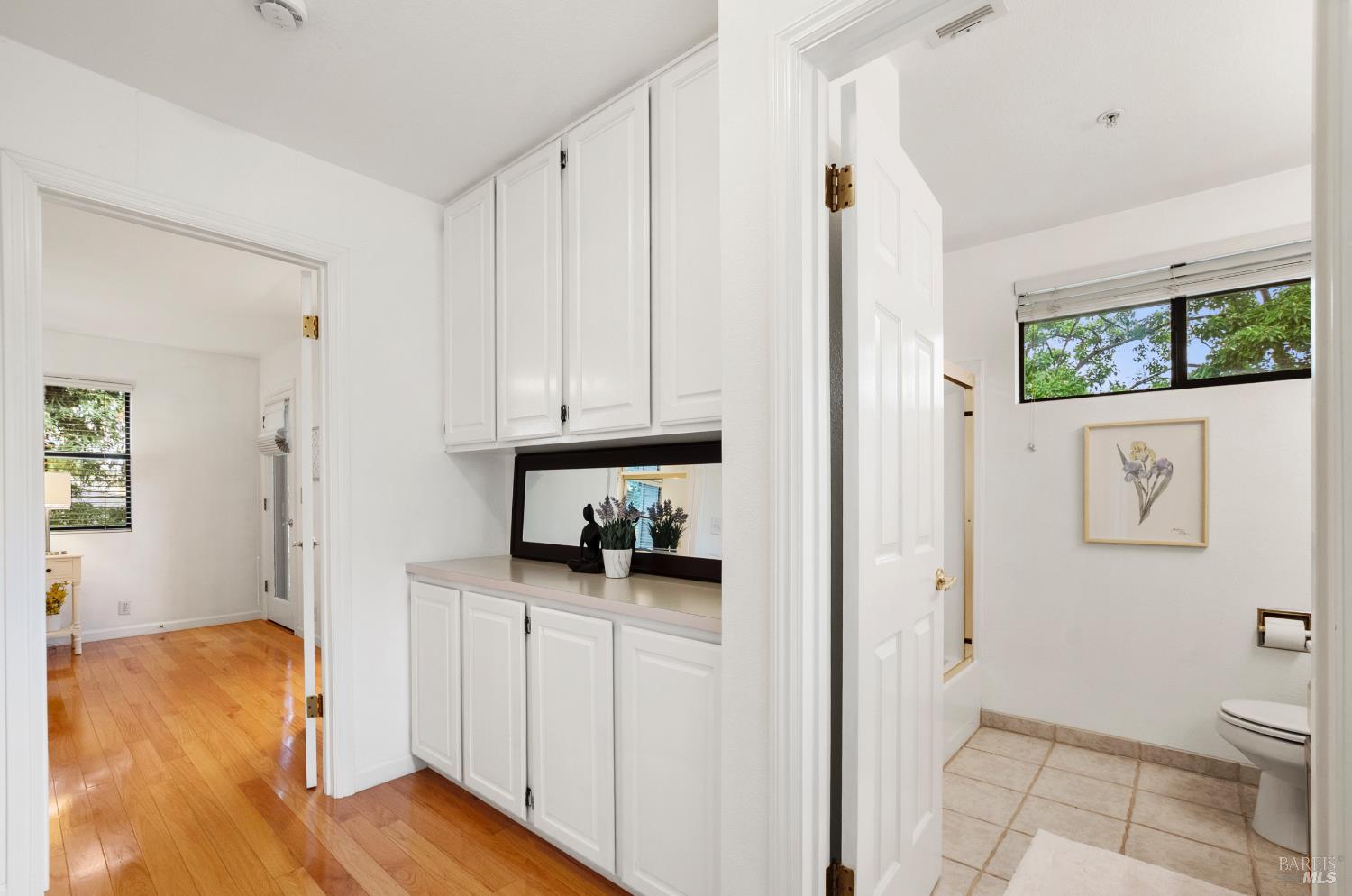 Detail Gallery Image 22 of 33 For 3202 Villa Ln, Napa,  CA 94558 - 2 Beds | 2/1 Baths