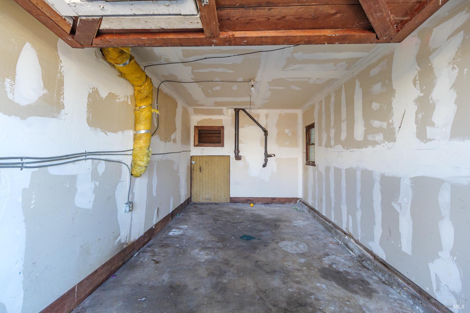 Detail Gallery Image 14 of 19 For 1222 Chanslor Ave, Richmond,  CA 94801 - 2 Beds | 1 Baths