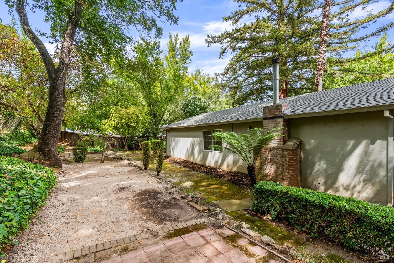 Detail Gallery Image 27 of 34 For 3173 Kingston Ave, Napa,  CA 94559 - 3 Beds | 1 Baths