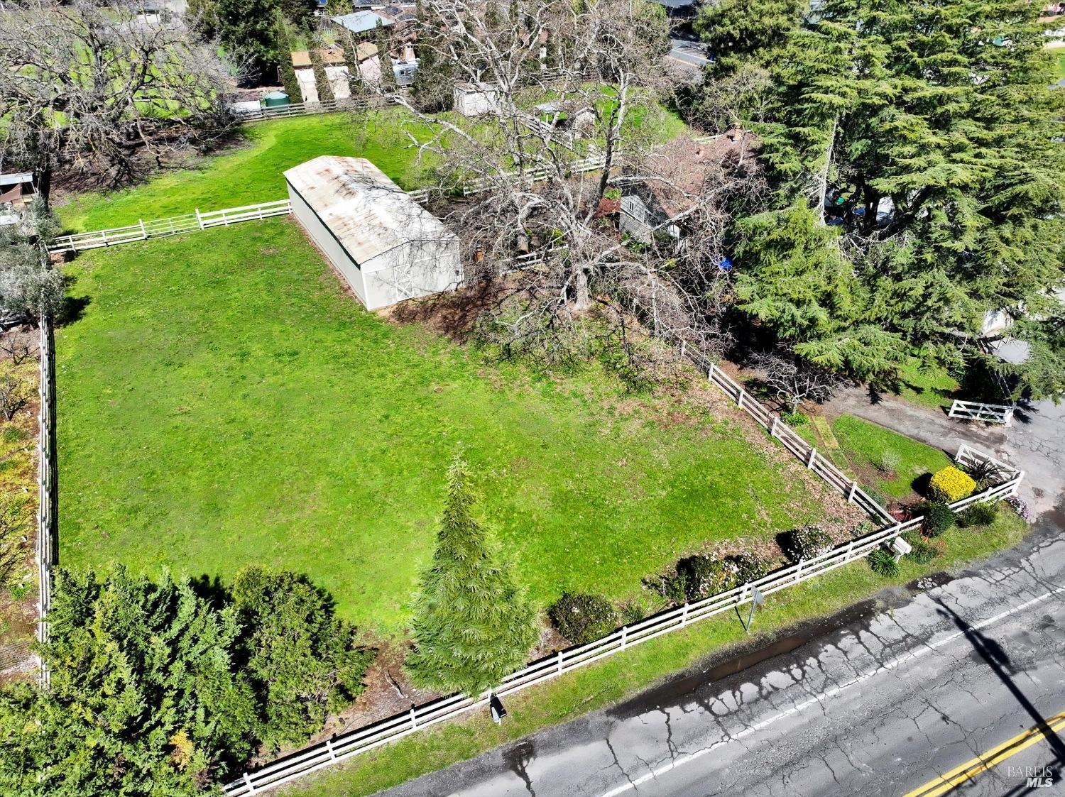 Detail Gallery Image 41 of 52 For 2060 Hagen Rd, Napa,  CA 94558 - 3 Beds | 2 Baths