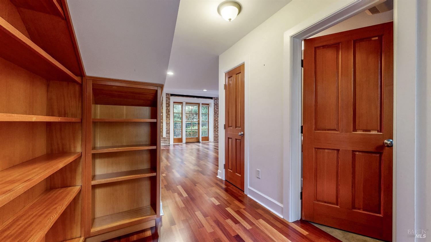 Detail Gallery Image 41 of 52 For 331 Keller St #11,  Petaluma,  CA 94952 - 2 Beds | 2/1 Baths