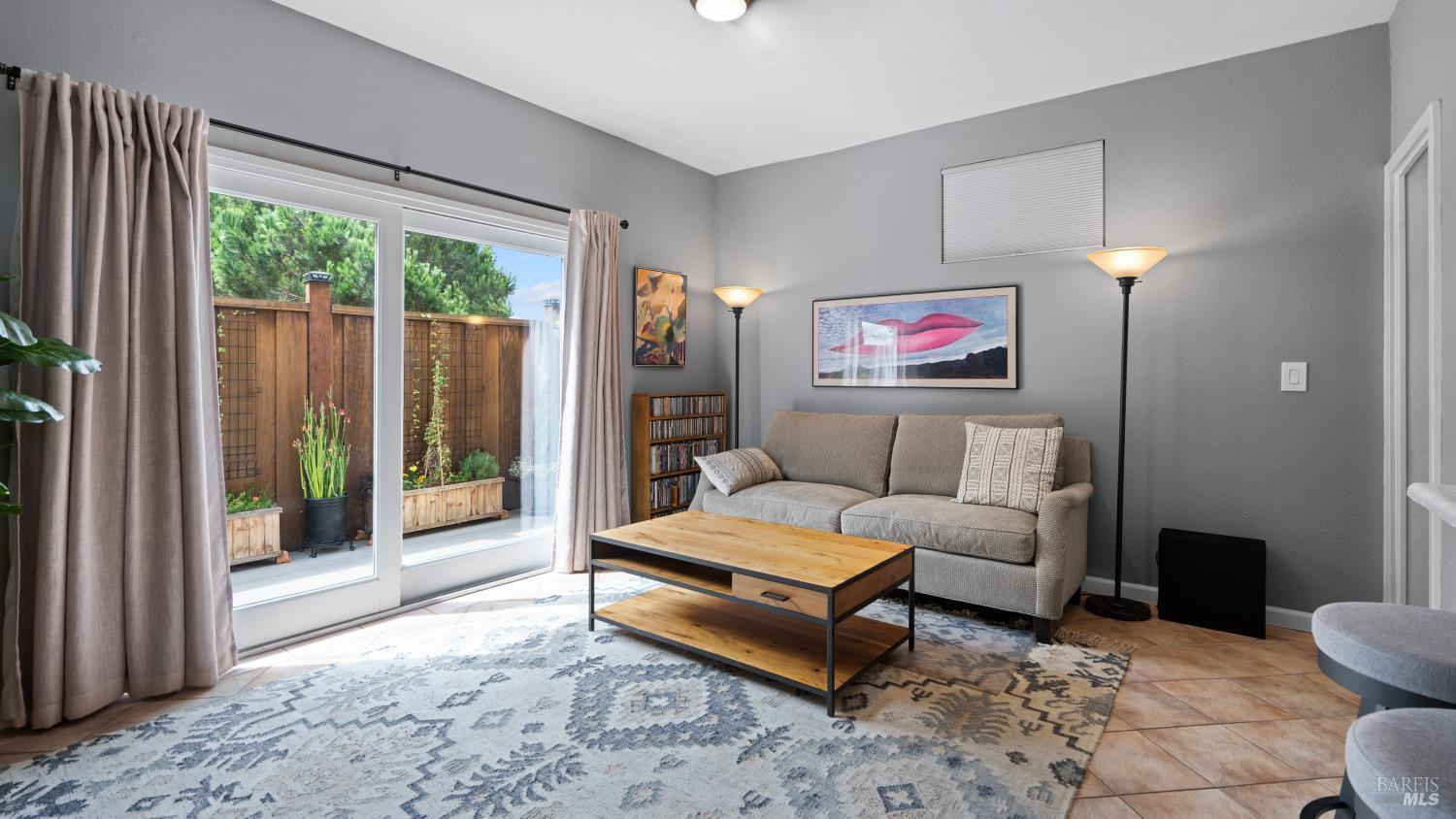Detail Gallery Image 39 of 61 For 1453 E 4th St, Benicia,  CA 94510 - 4 Beds | 3 Baths