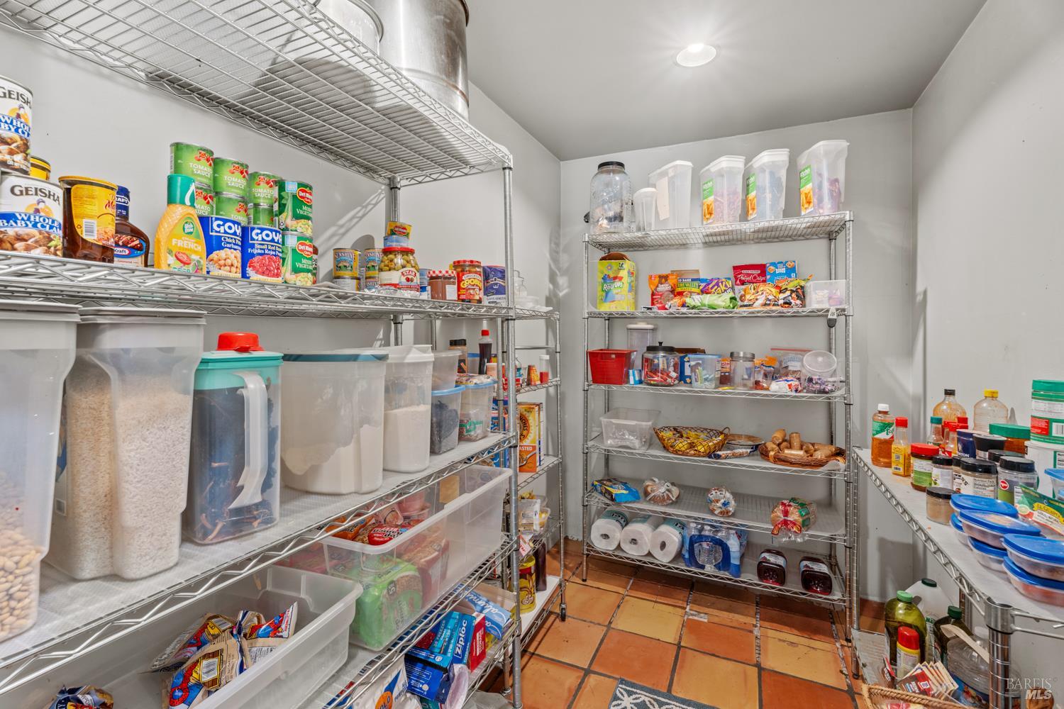 Detail Gallery Image 10 of 23 For 850 Minx Ct, Laytonville,  CA 95454 - 3 Beds | 2 Baths