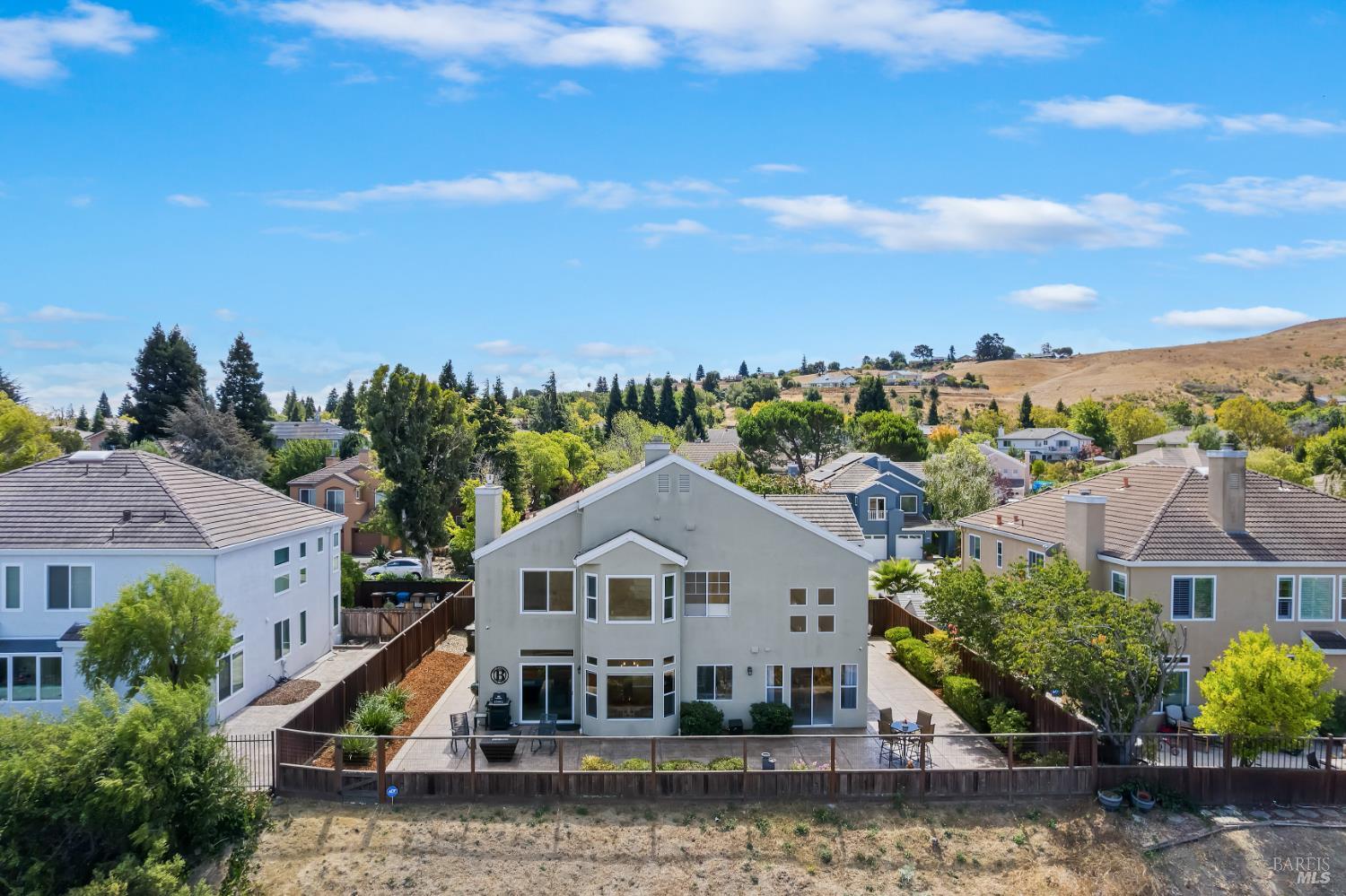 Detail Gallery Image 43 of 65 For 483 Panorama Dr, Benicia,  CA 94510 - 5 Beds | 3 Baths