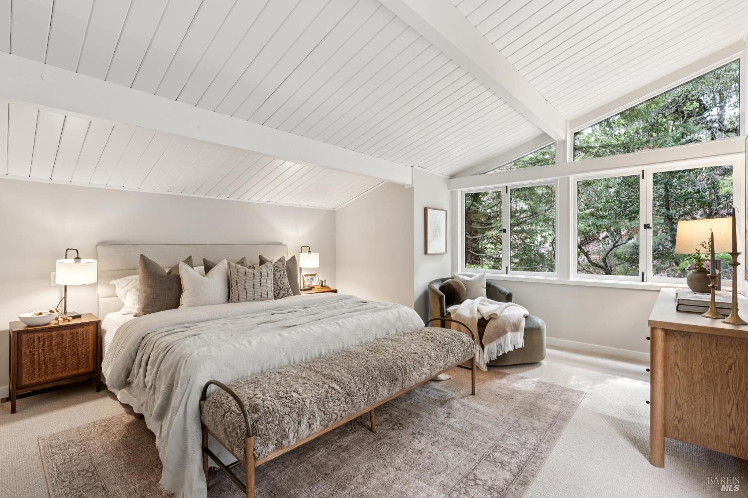 Detail Gallery Image 21 of 37 For 38 Glen Dr, Mill Valley,  CA 94941 - 4 Beds | 2 Baths