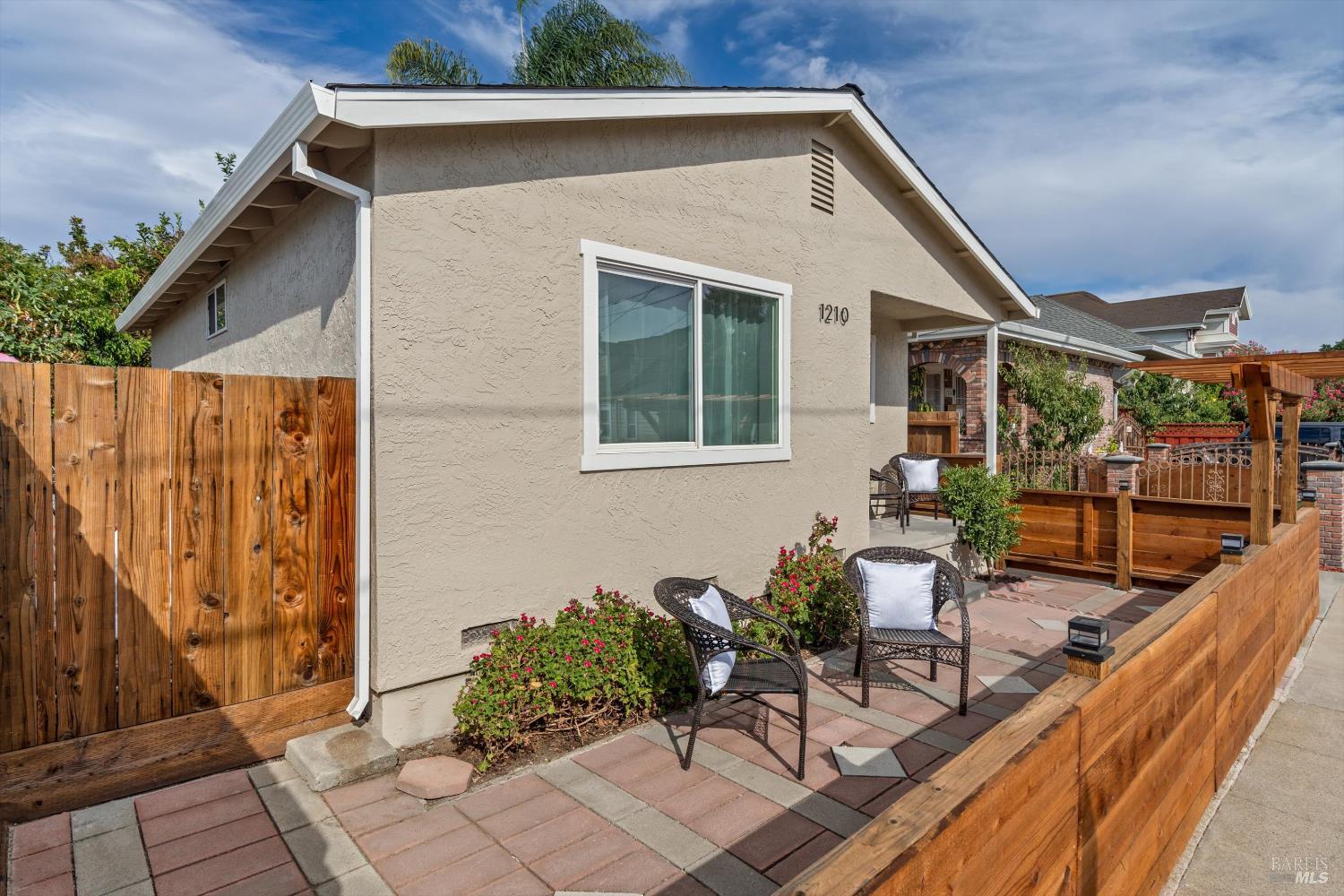 Detail Gallery Image 25 of 28 For 1210 Mastic St, San Jose,  CA 95110 - 2 Beds | 1 Baths