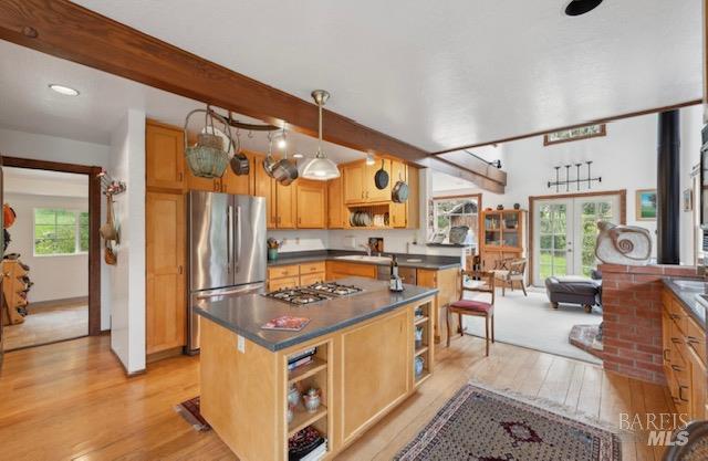 Detail Gallery Image 4 of 58 For 1369 Tilton Rd, Sebastopol,  CA 95472 - 2 Beds | 1 Baths
