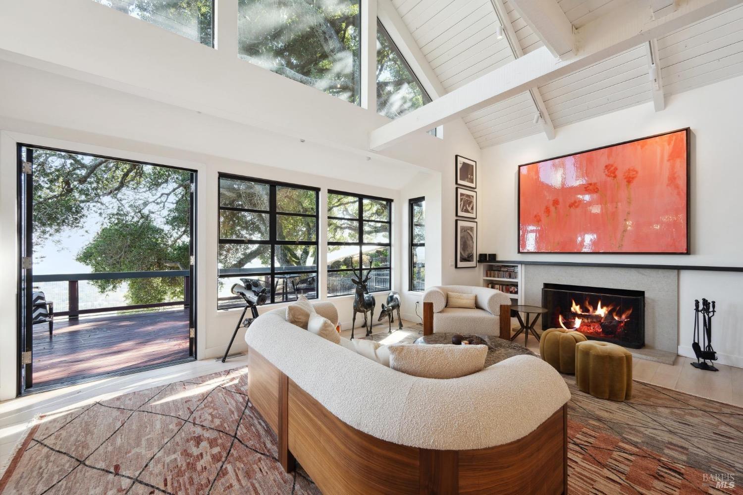 Detail Gallery Image 20 of 78 For 1090 Bart Rd, Sonoma,  CA 95476 - 3 Beds | 2/1 Baths