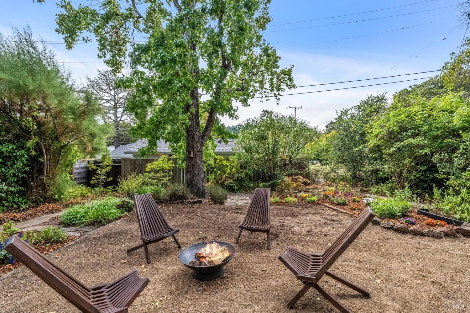Detail Gallery Image 64 of 68 For 37 Rutherford Ave, San Anselmo,  CA 94960 - 4 Beds | 2 Baths
