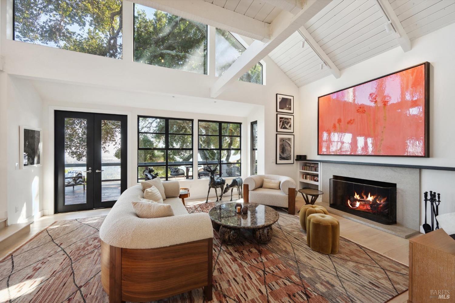 Detail Gallery Image 17 of 78 For 1090 Bart Rd, Sonoma,  CA 95476 - 3 Beds | 2/1 Baths