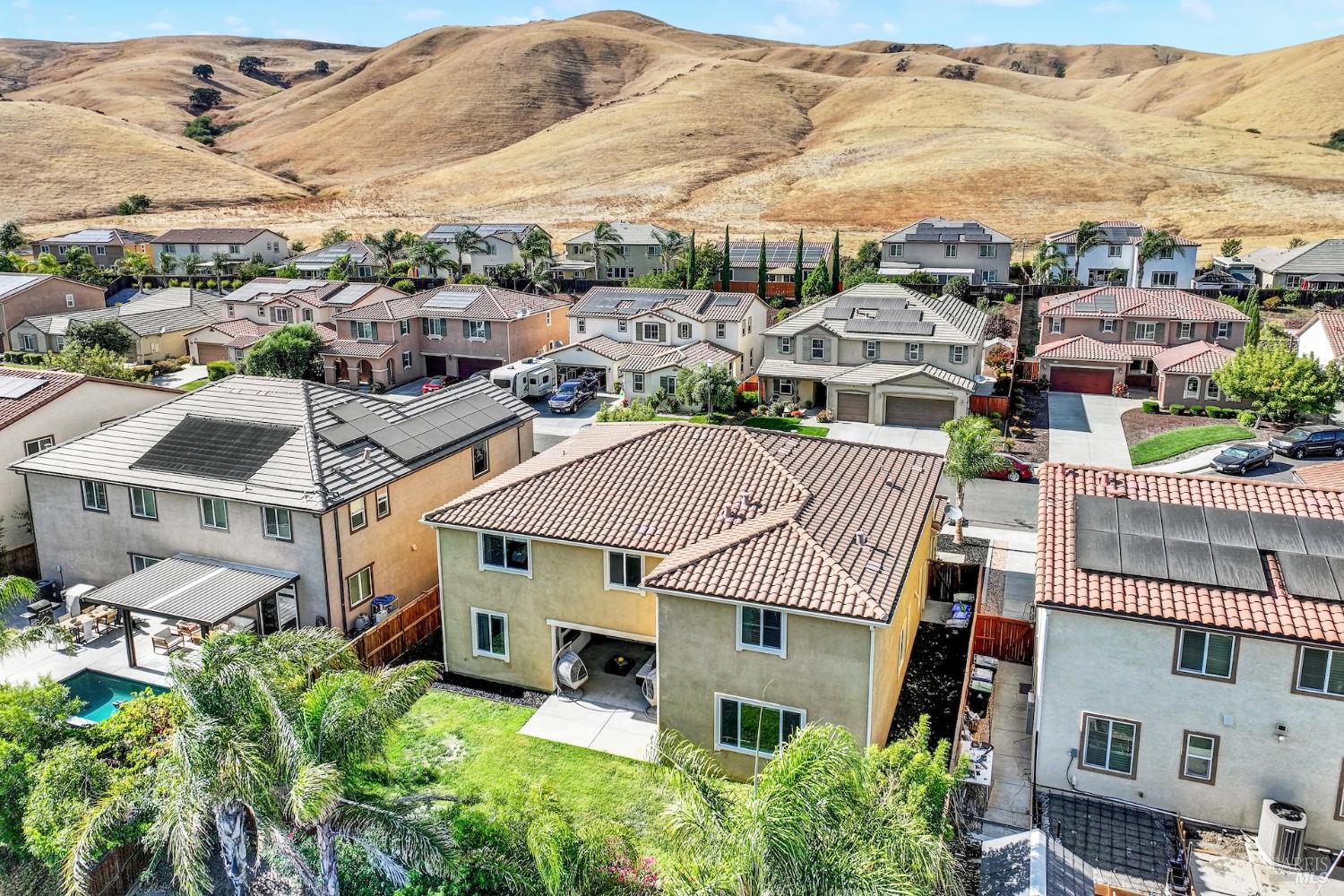 Detail Gallery Image 70 of 82 For 2437 Sanders Ln, Fairfield,  CA 94533 - 5 Beds | 4 Baths