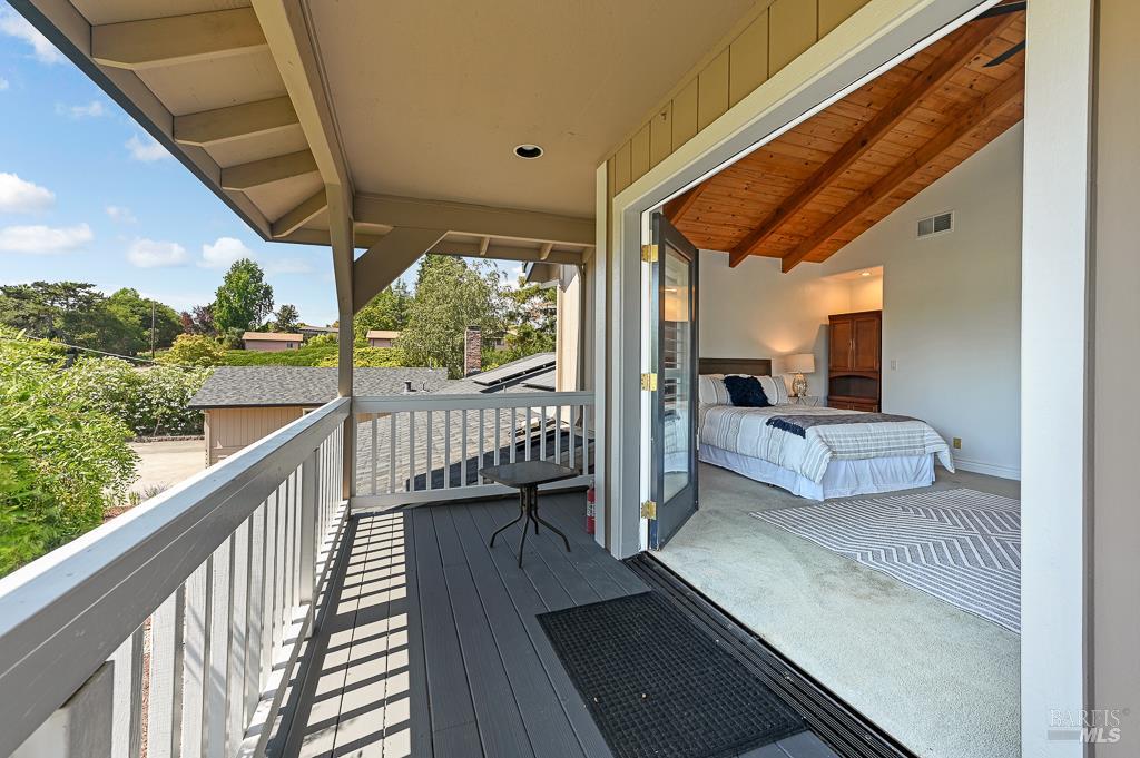 Detail Gallery Image 30 of 43 For 712 Bloomfield Rd, Sebastopol,  CA 95472 - 3 Beds | 3 Baths