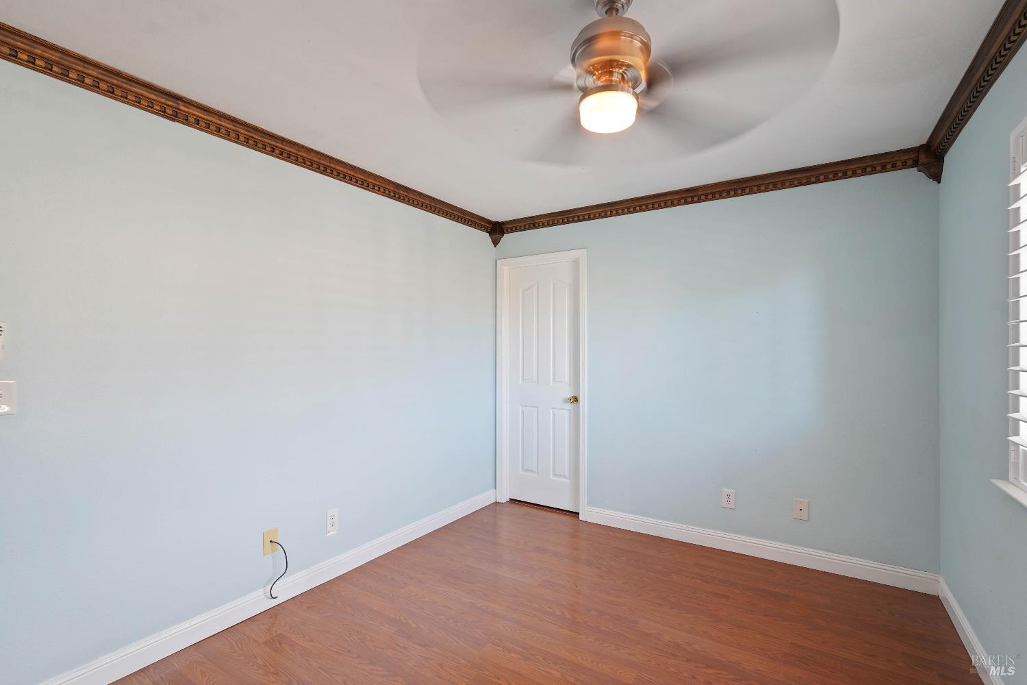 Detail Gallery Image 30 of 59 For 606 Roscommon Pl, Vacaville,  CA 95688 - 3 Beds | 2/1 Baths