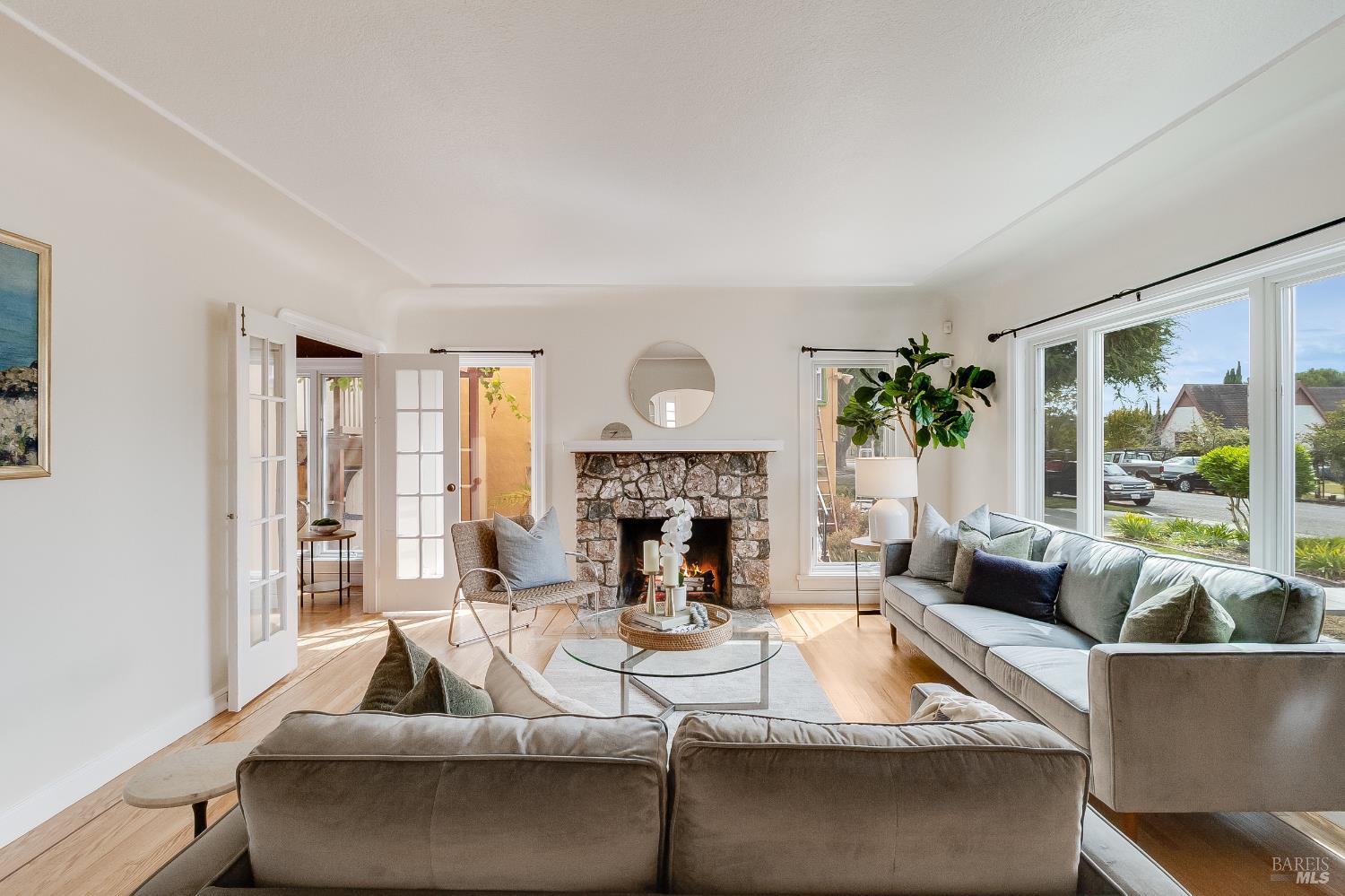 Detail Gallery Image 4 of 55 For 126 Carroll St, Vallejo,  CA 94590 - 4 Beds | 2 Baths