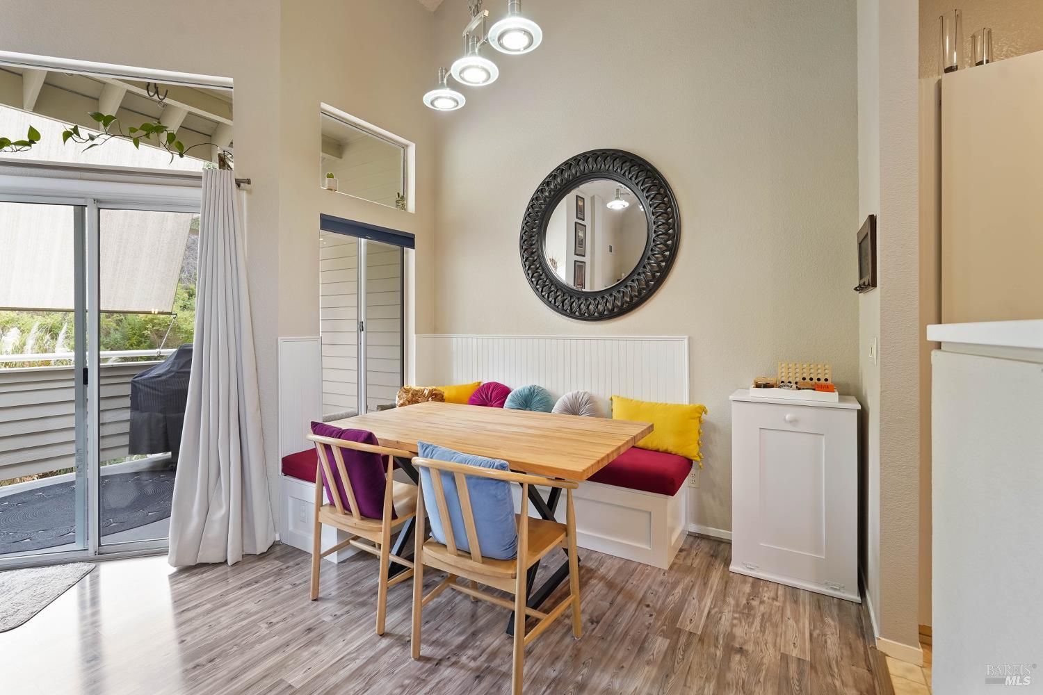 Detail Gallery Image 8 of 41 For 416 Lighthouse Ct, Hercules,  CA 94547 - 2 Beds | 2 Baths
