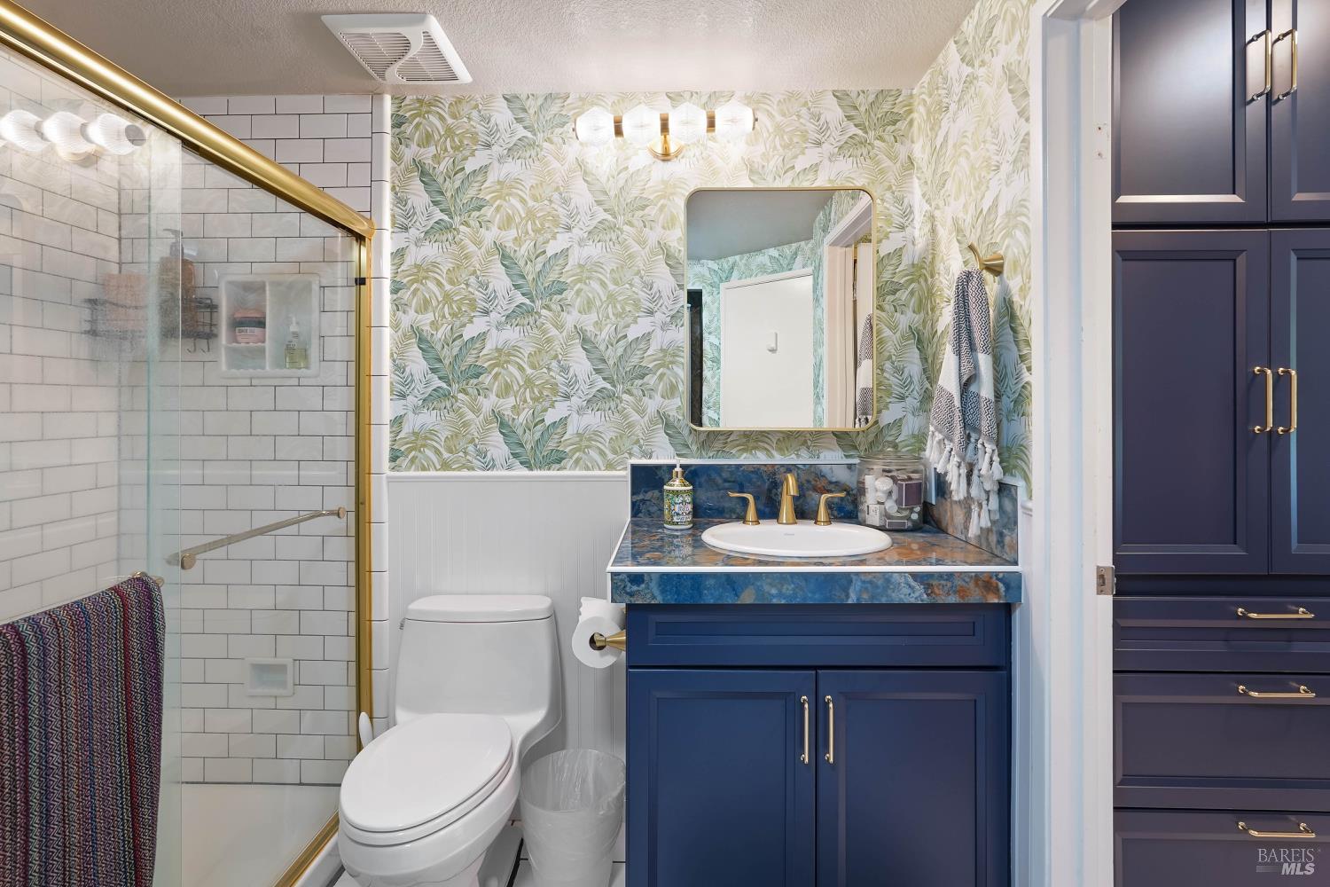 Detail Gallery Image 21 of 41 For 416 Lighthouse Ct, Hercules,  CA 94547 - 2 Beds | 2 Baths