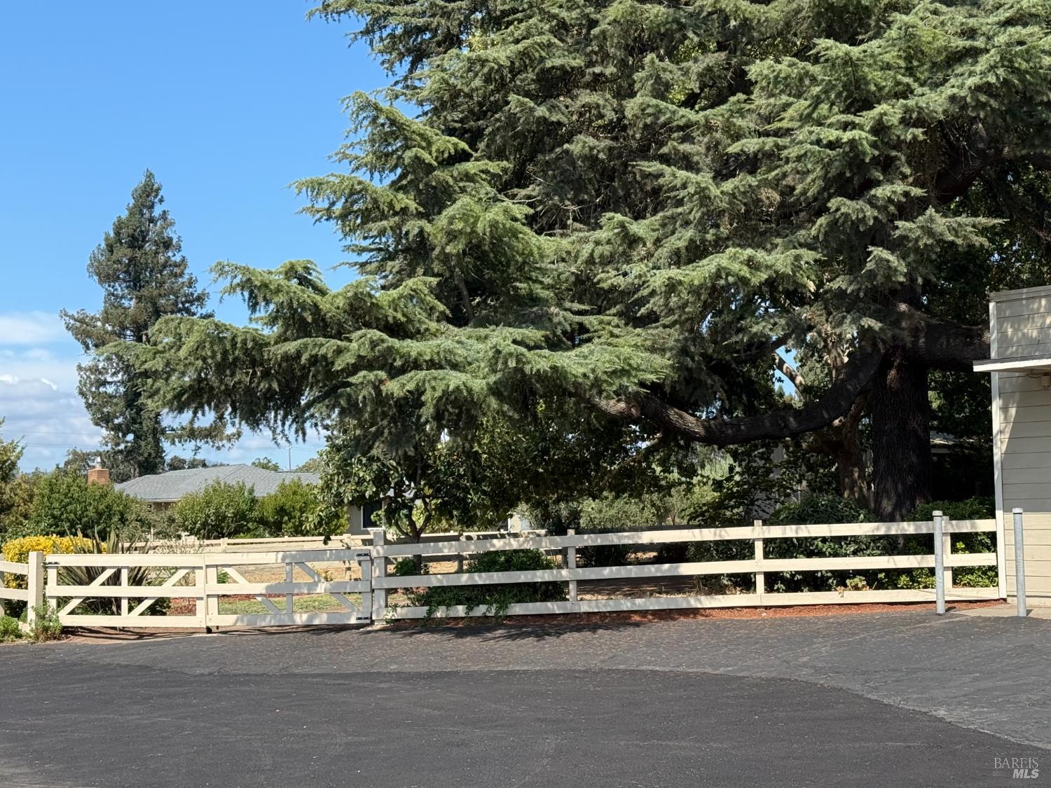 Detail Gallery Image 52 of 52 For 2060 Hagen Rd, Napa,  CA 94558 - 3 Beds | 2 Baths