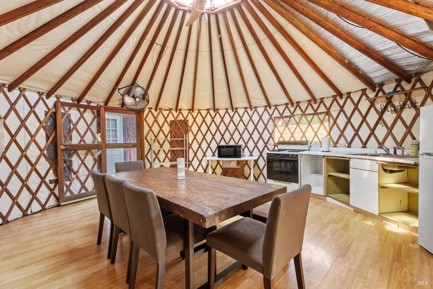 Detail Gallery Image 34 of 37 For 4901 Little Mill Creek Rd, Philo,  CA 95466 - 4 Beds | 2 Baths
