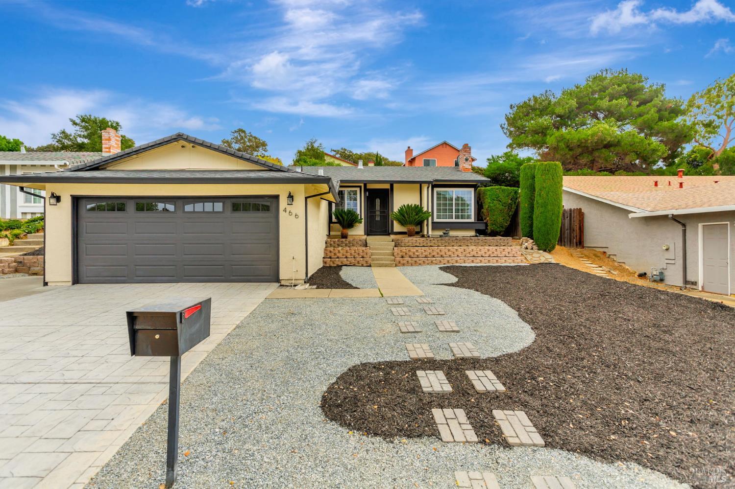 Detail Gallery Image 1 of 22 For 466 Holly St, Vallejo,  CA 94589 - 3 Beds | 2 Baths