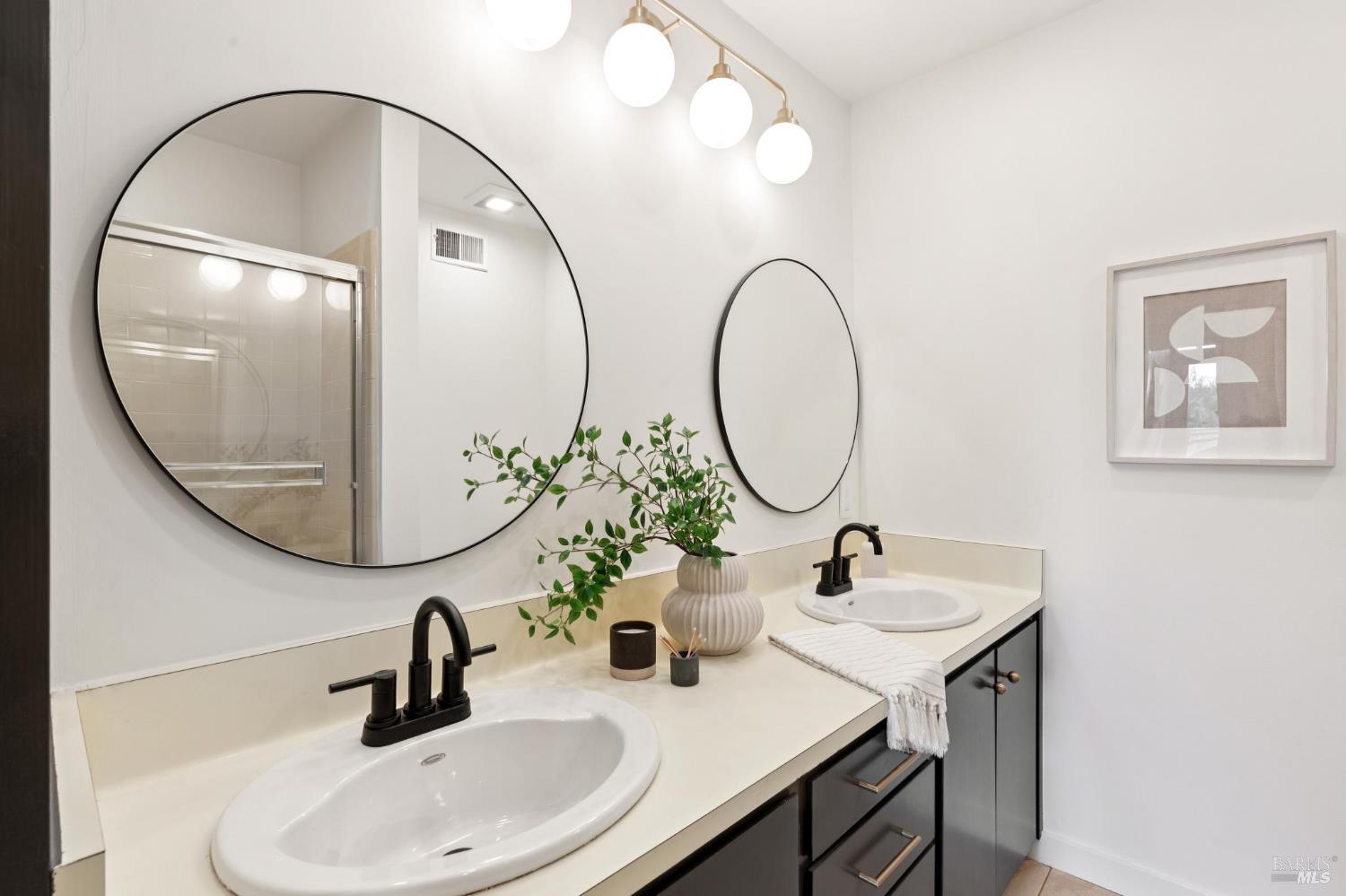 Detail Gallery Image 30 of 37 For 38 Glen Dr, Mill Valley,  CA 94941 - 4 Beds | 2 Baths