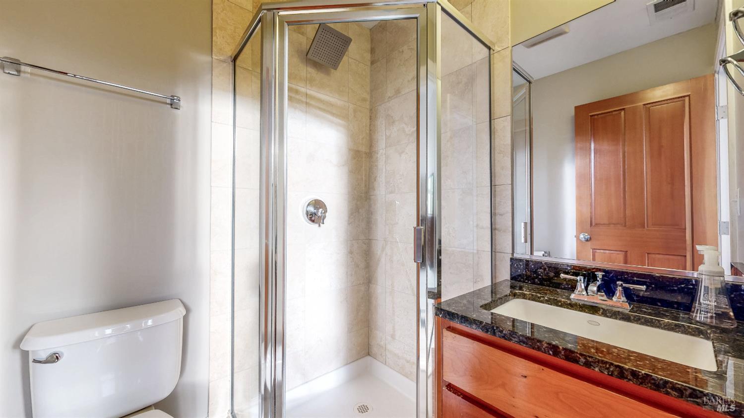 Detail Gallery Image 32 of 52 For 331 Keller St #11,  Petaluma,  CA 94952 - 2 Beds | 2/1 Baths