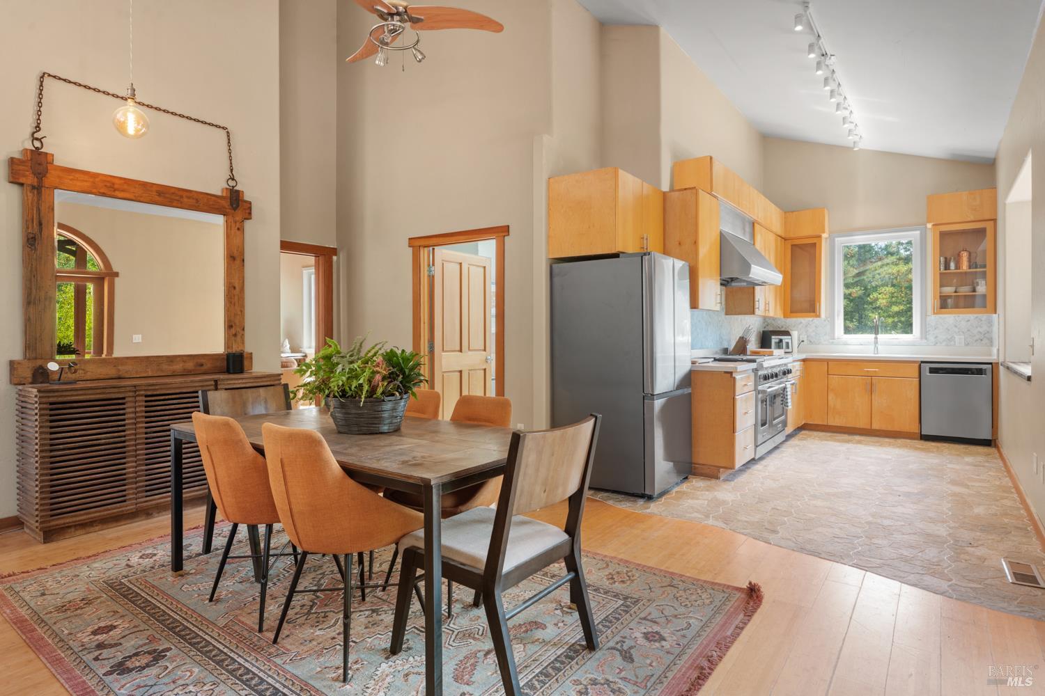 Detail Gallery Image 10 of 37 For 4901 Little Mill Creek Rd, Philo,  CA 95466 - 4 Beds | 2 Baths