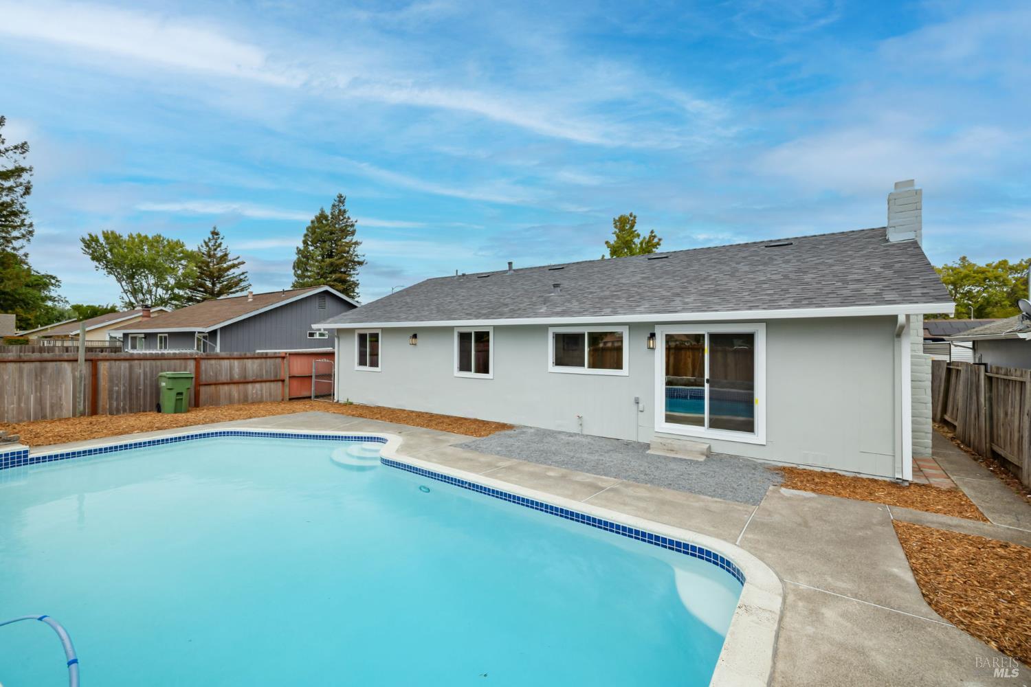 Detail Gallery Image 52 of 55 For 7402 Circle Dr, Rohnert Park,  CA 94928 - 3 Beds | 2 Baths