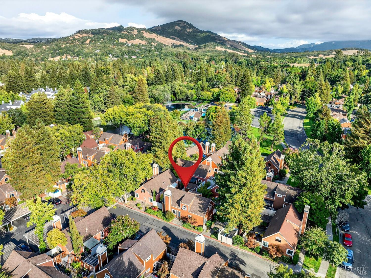 Detail Gallery Image 24 of 33 For 2506 Lakeview Dr, Santa Rosa,  CA 95405 - 3 Beds | 2 Baths