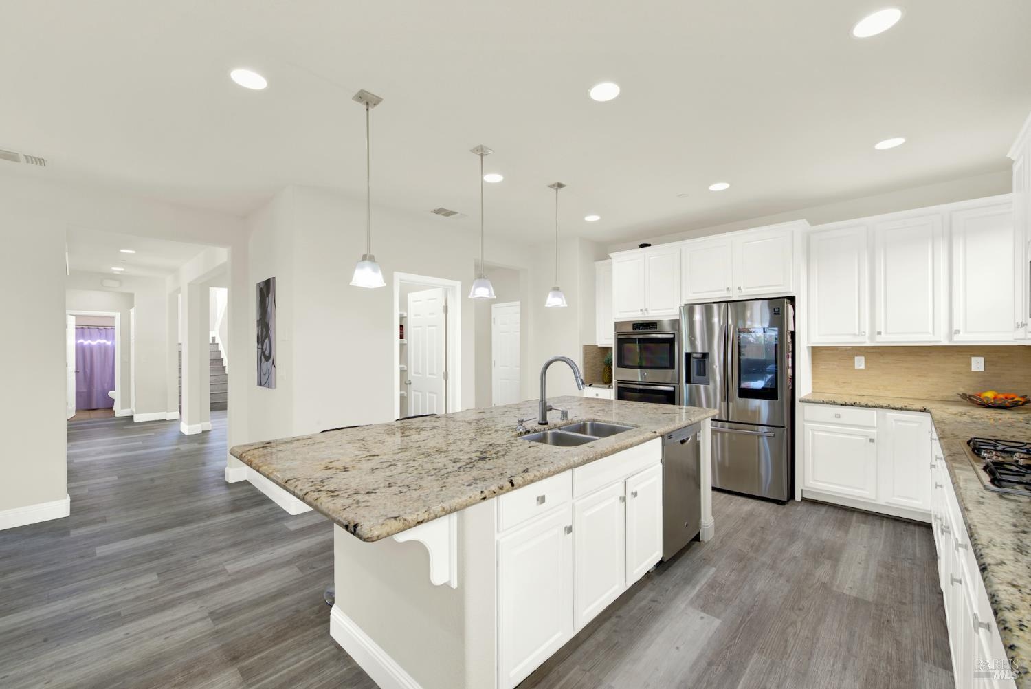 Detail Gallery Image 24 of 82 For 2437 Sanders Ln, Fairfield,  CA 94533 - 5 Beds | 4 Baths