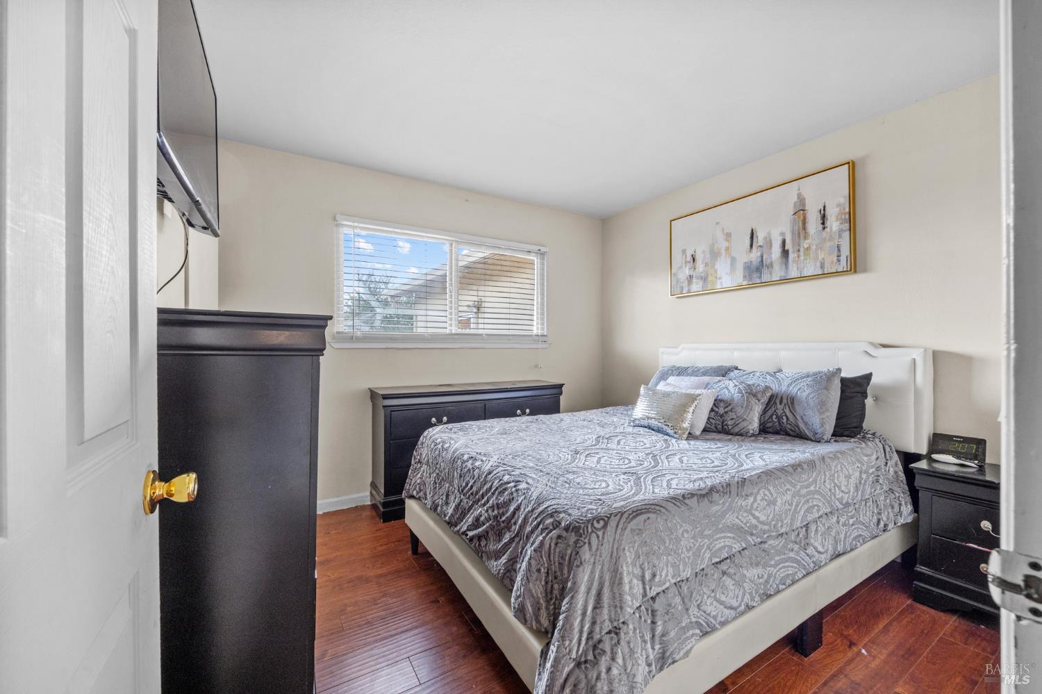 Detail Gallery Image 16 of 34 For 392 Winchester St, Vallejo,  CA 94590 - 4 Beds | 2 Baths