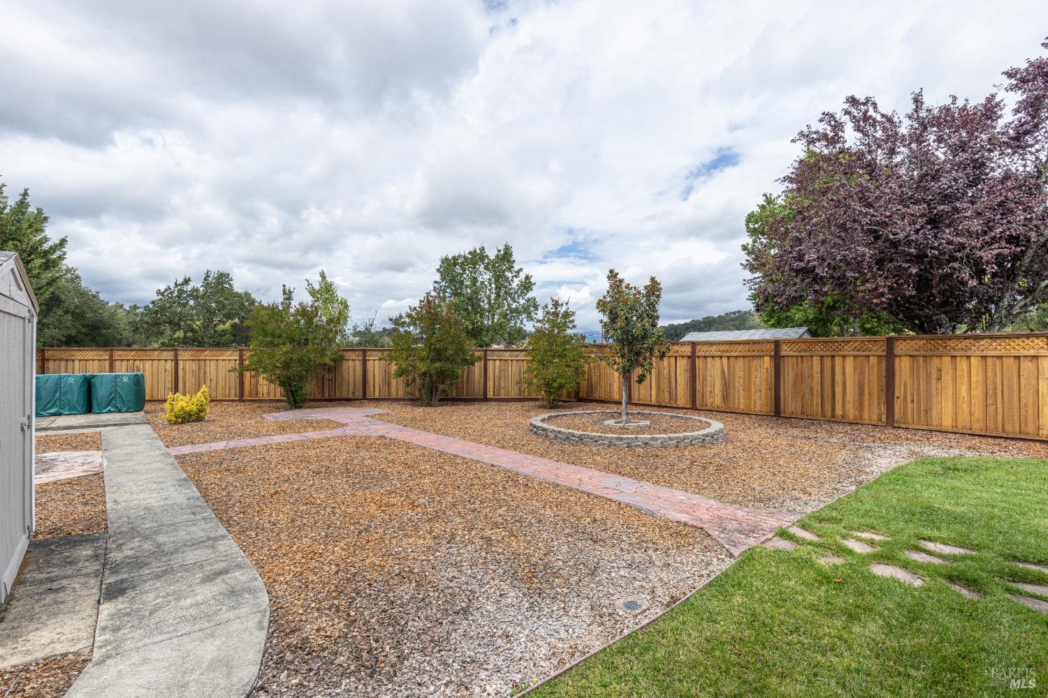 Detail Gallery Image 30 of 32 For 201 Spur Ridge Ln, Healdsburg,  CA 95448 - 3 Beds | 2 Baths