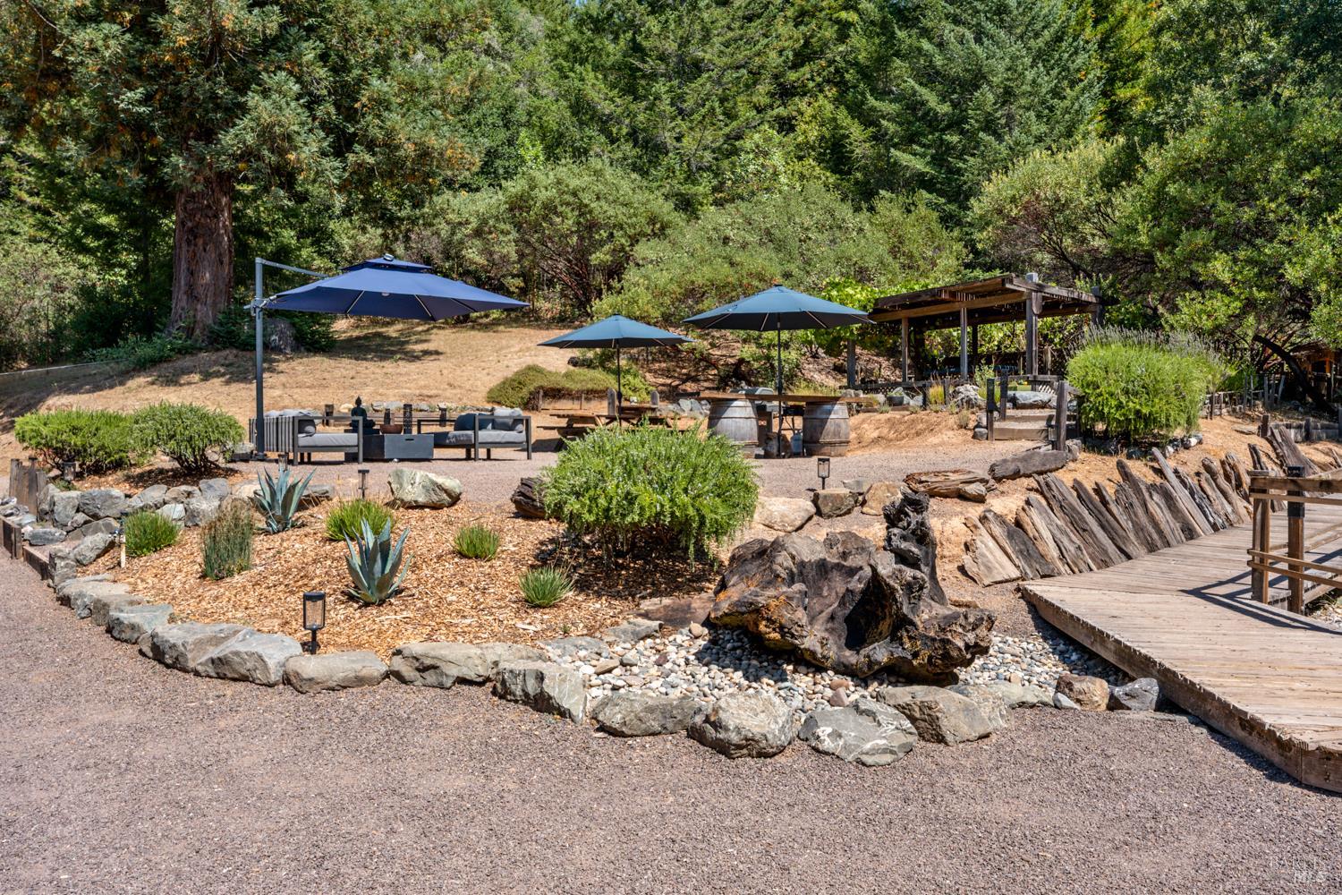 Detail Gallery Image 22 of 37 For 4901 Little Mill Creek Rd, Philo,  CA 95466 - 4 Beds | 2 Baths