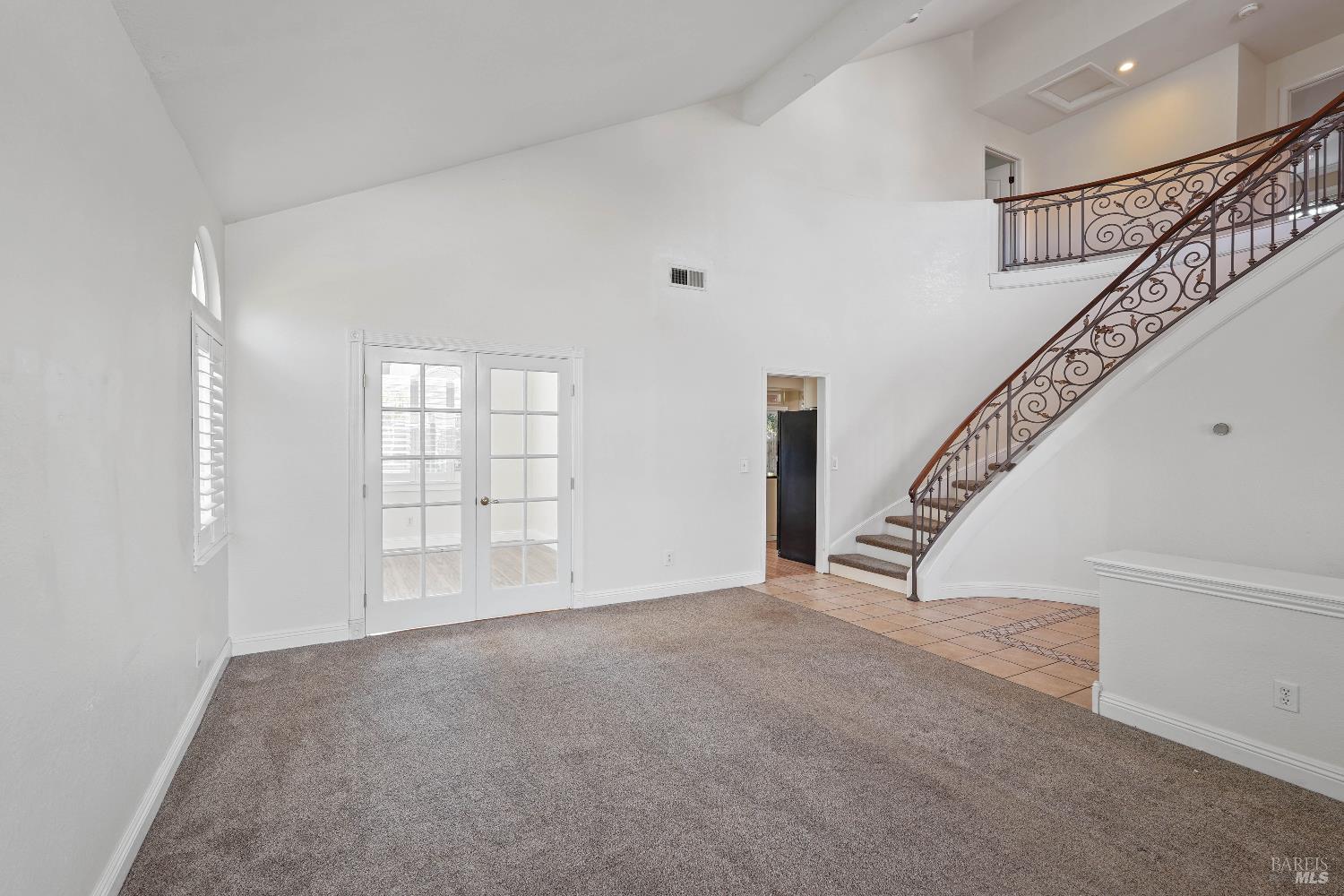 Detail Gallery Image 9 of 59 For 606 Roscommon Pl, Vacaville,  CA 95688 - 3 Beds | 2/1 Baths
