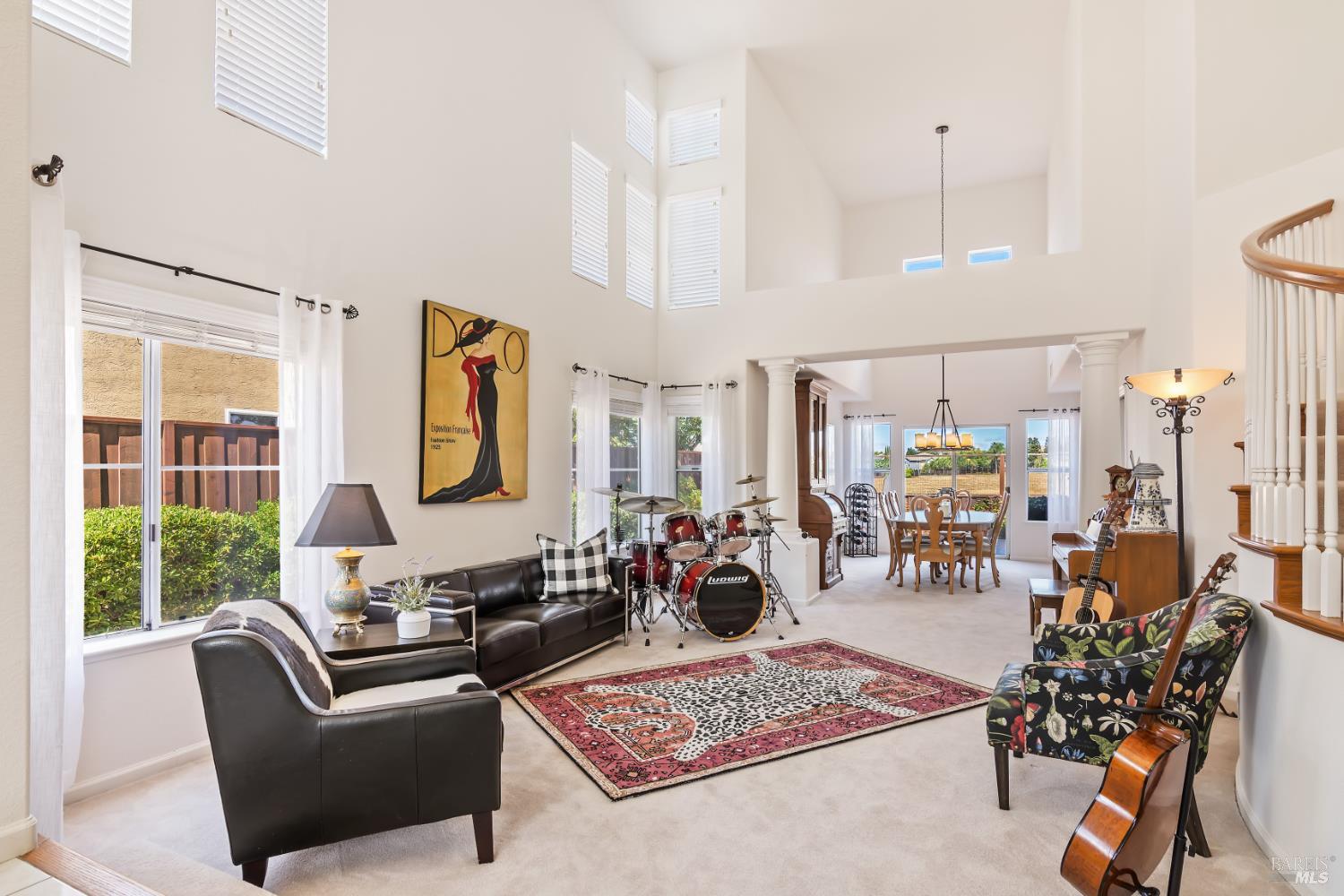 Detail Gallery Image 9 of 65 For 483 Panorama Dr, Benicia,  CA 94510 - 5 Beds | 3 Baths