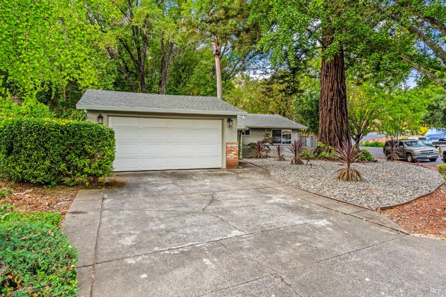 Detail Gallery Image 3 of 34 For 3173 Kingston Ave, Napa,  CA 94559 - 3 Beds | 1 Baths