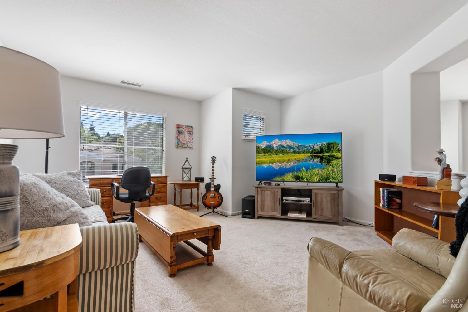 Detail Gallery Image 31 of 65 For 483 Panorama Dr, Benicia,  CA 94510 - 5 Beds | 3 Baths