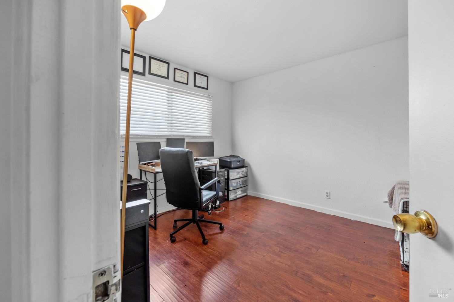 Detail Gallery Image 19 of 34 For 392 Winchester St, Vallejo,  CA 94590 - 4 Beds | 2 Baths