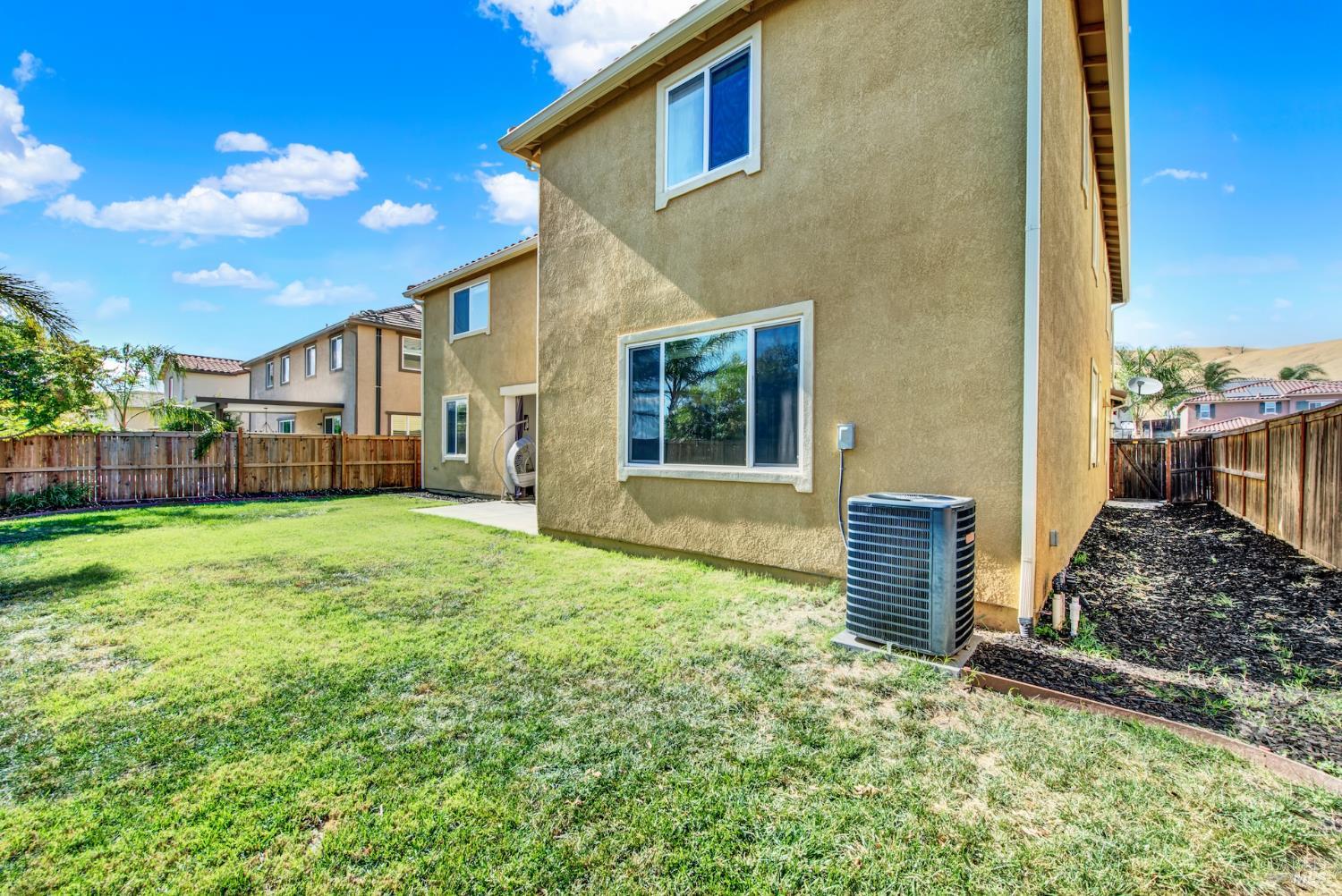 Detail Gallery Image 82 of 82 For 2437 Sanders Ln, Fairfield,  CA 94533 - 5 Beds | 4 Baths