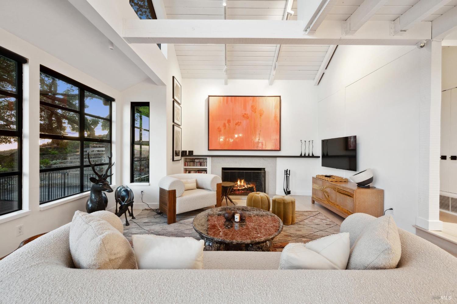 Detail Gallery Image 18 of 78 For 1090 Bart Rd, Sonoma,  CA 95476 - 3 Beds | 2/1 Baths