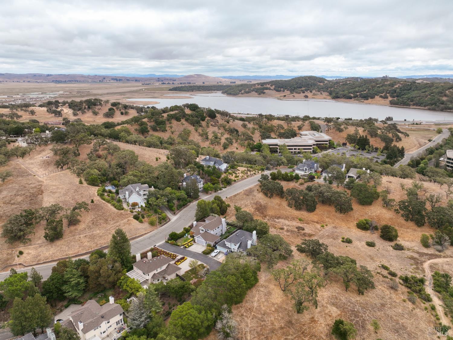 Detail Gallery Image 31 of 35 For 3 Windmill Pl, Novato,  CA 94945 - 4 Beds | 3 Baths