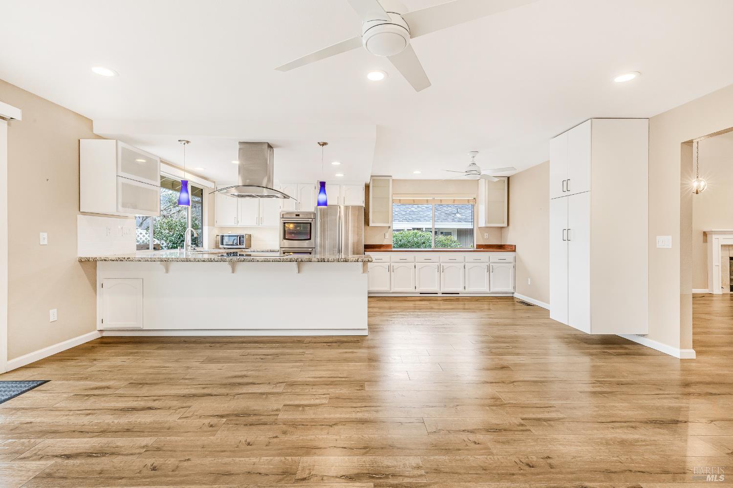 Detail Gallery Image 22 of 62 For 8151 Oakmont Dr, Santa Rosa,  CA 95409 - 3 Beds | 2 Baths